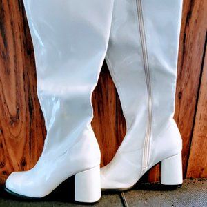 Ellie Costume Knee High White Gogo Boots Size 8